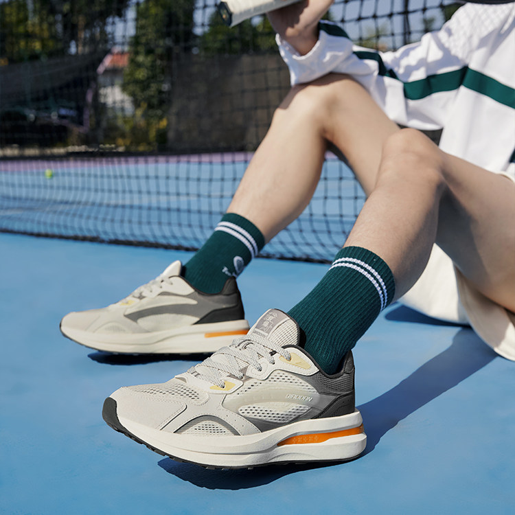 乔丹质燥休闲鞋男2025秋季透气轻便缓震防滑运动鞋男QDL043252403