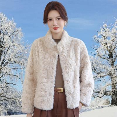 小个子妈妈秋冬装皮毛一体外套女2025新款羊羔绒加厚毛毛上衣短款