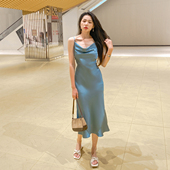 蓝色荡领醋酸缎面吊带裙连衣裙女夏性感修身 绸缎褶皱裙子气质长裙