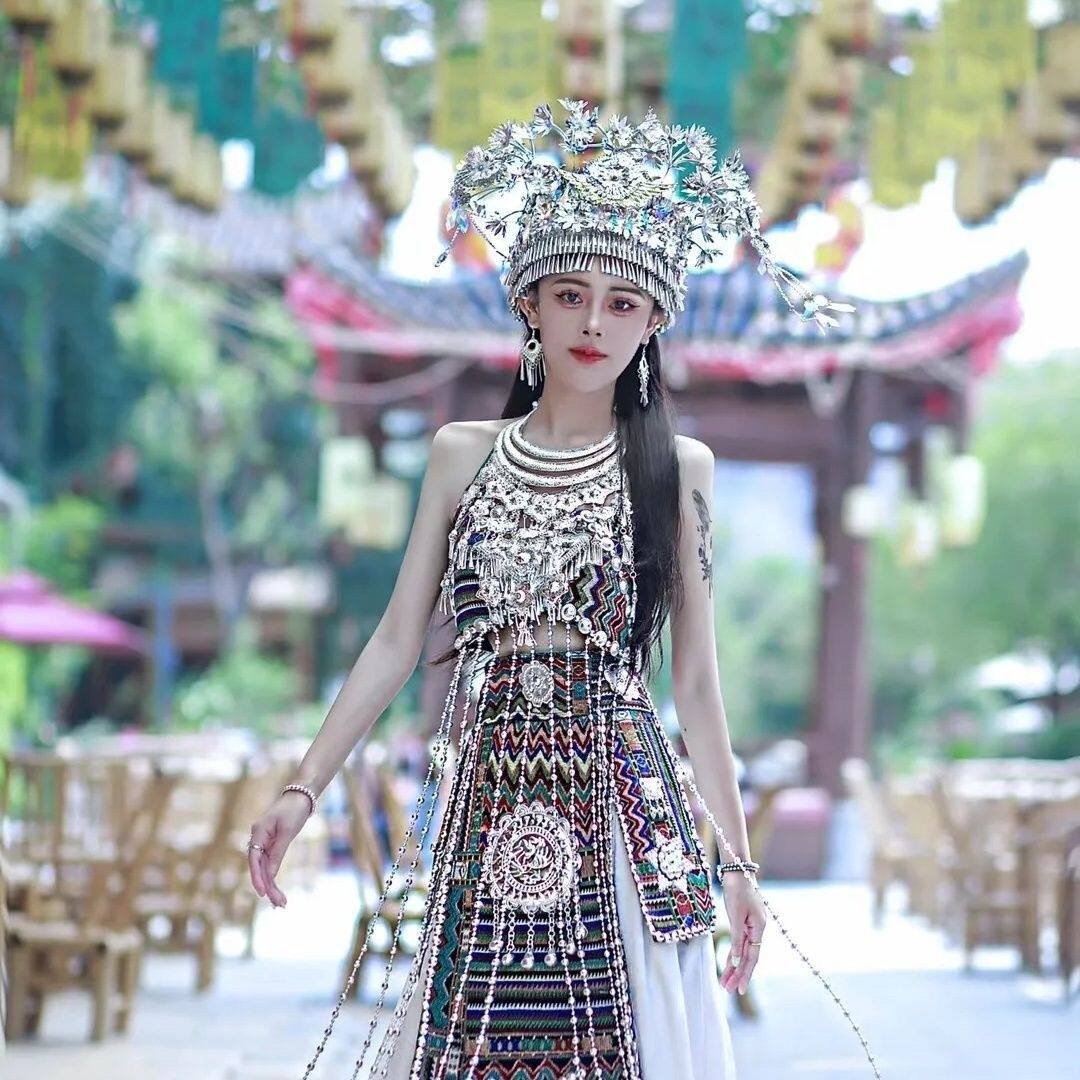 新款服装女款服装优质少数民族湘西旅拍摄影女套装服装精选优质