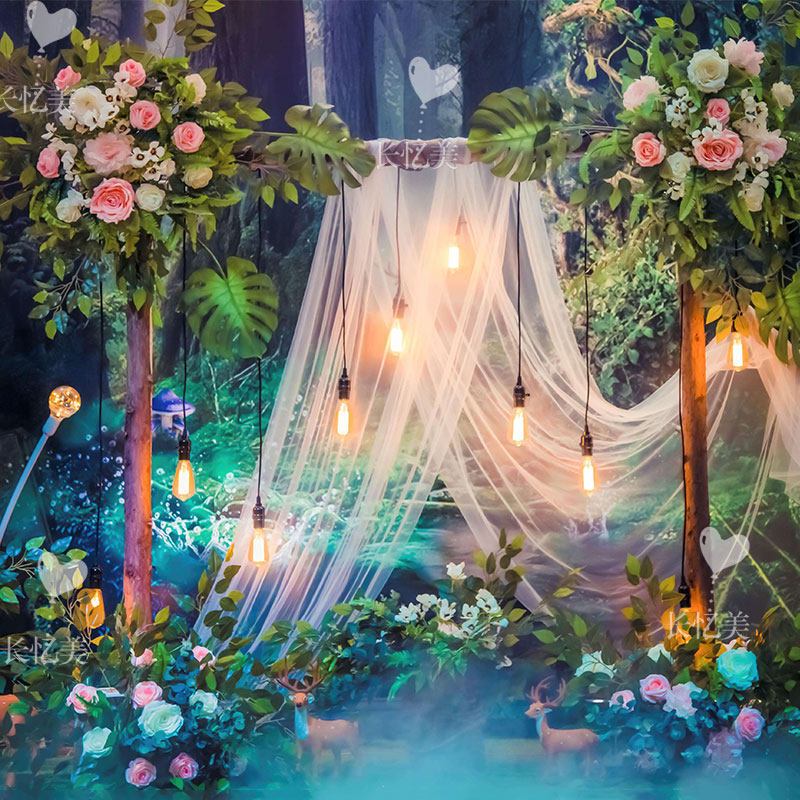 户外草坪森系婚庆道具木质拱门木桩花门树桩角花背景摆件婚礼布置