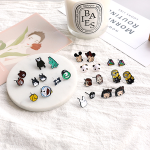 Taimi可爱卡通耳钉