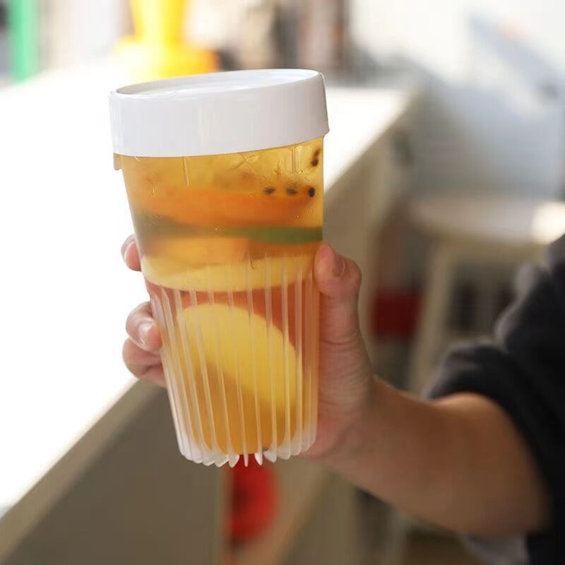 耐高温PP奶茶杯一次性带盖