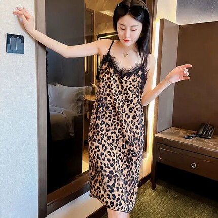 2024夏季新款性感睡衣女蕾丝吊带睡裙冰丝面料柔软舒适美背家居服