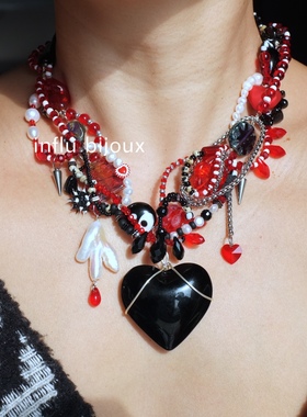 原创独立小众设计定制重工黑红爱心捷克琉璃项链手作异形淡水珍珠