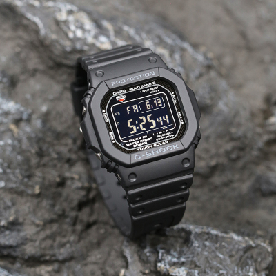卡西欧手表男GSHOCK小红圈光动能电波黑武士小方块防水 GW-M5610U