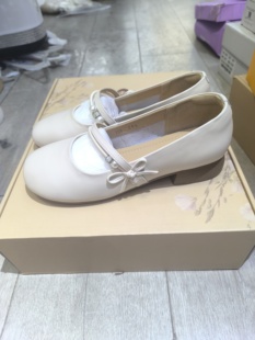 2026年春秋季新款圆头玛丽珍鞋平底软底软皮法式一字带浅口单鞋夏