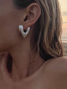 重工爱心耳环心形耳扣耳钉 冷淡风高级感百搭ins耳坠耳饰 极简风