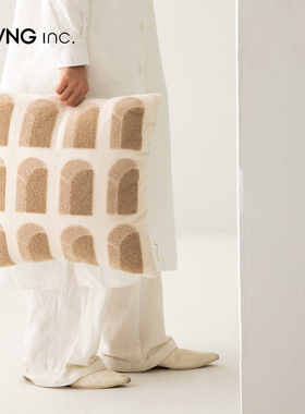 LIVING inc.构筑·文明宫 法式奶油几何艺术客厅沙发抱枕轻奢靠枕