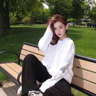 450g现货CH爱心藤蔓字母梵文印花男女款宽松长袖T恤复合薄绒宽松