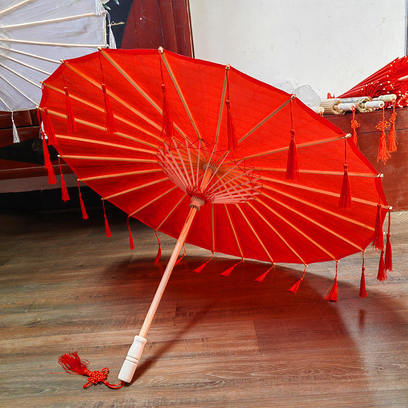 中国风装饰吊顶油纸伞可防雨旗袍走秀古典伞带流苏红色婚伞舞蹈伞