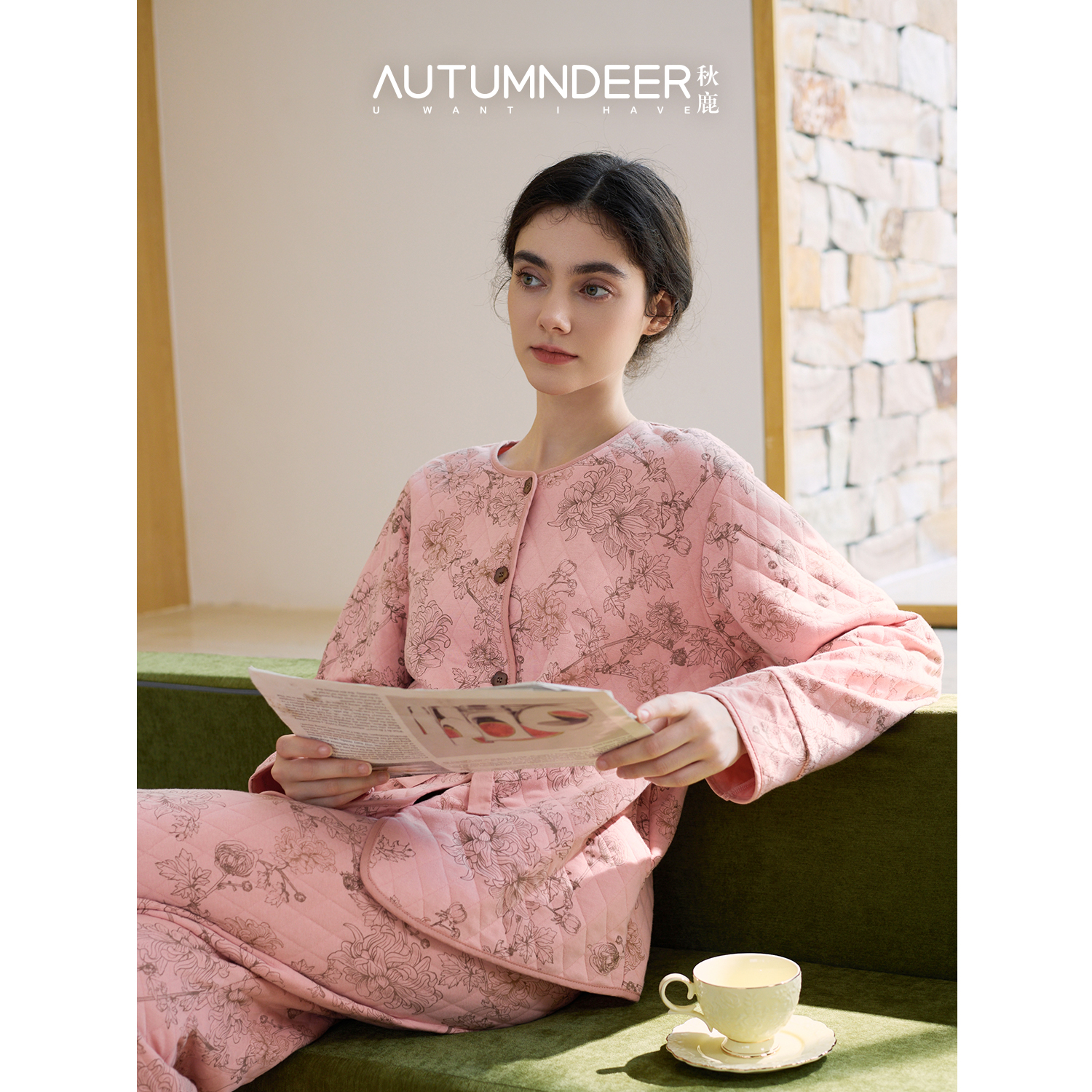 秋鹿空气棉柔软夹层圆领家居服