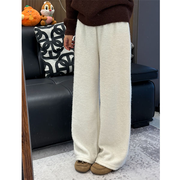 米白色加厚阔腿裤女秋冬新款今年好看流行宽松显瘦软糯毛绒休闲裤