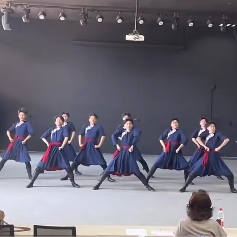 蒙古舞蹈演出服蒙族服装