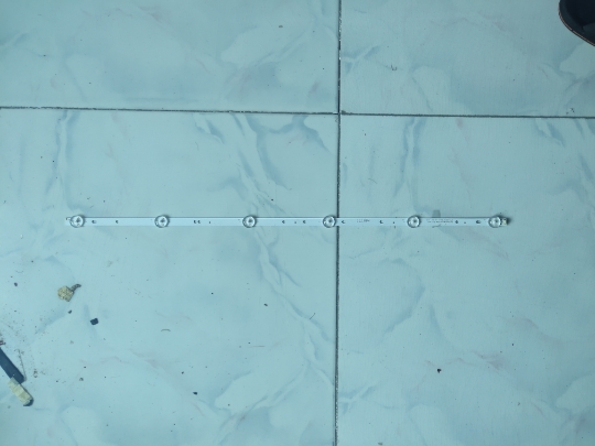 原装韩电HX-209G32DW灯条