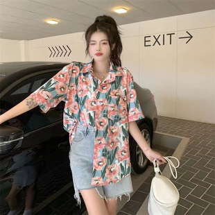 夏季 上衣日系衬衣潮 复古港味花衬衫 女小众设计感宽松显瘦港风短袖