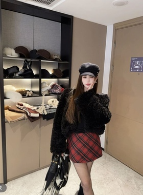 泡菜订制黑色羔羔毛外套女2025冬季新款韩版宽松百搭加厚皮毛一体