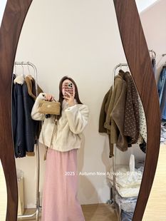 宽松圆领毛毛外套女短款 韩版 加厚保暖仿水貂短外套潮 新款 2025冬季