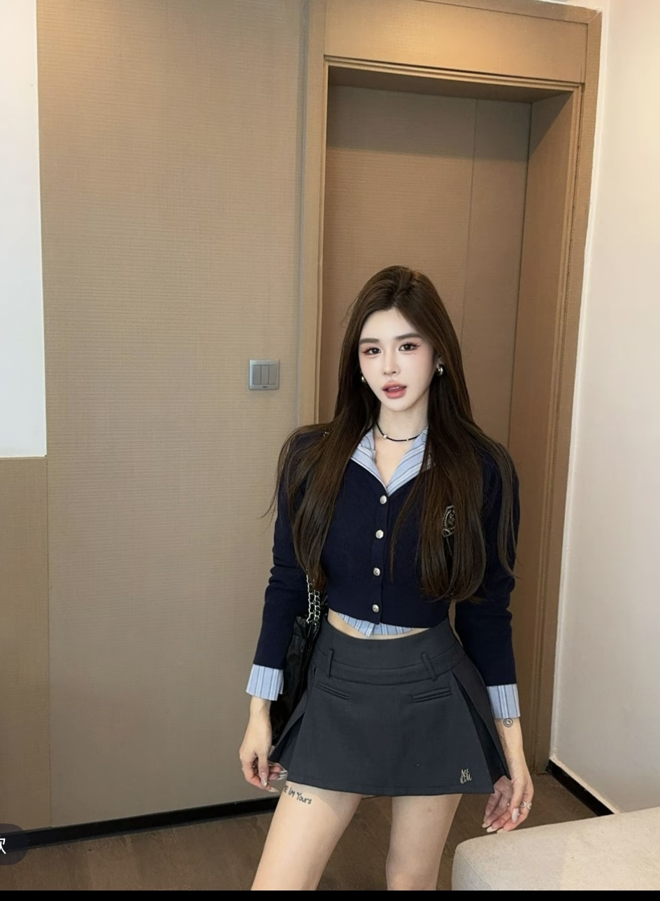 泡菜订制藏蓝色学院风针织上衣女2025秋季新款韩版百搭休闲开衫潮