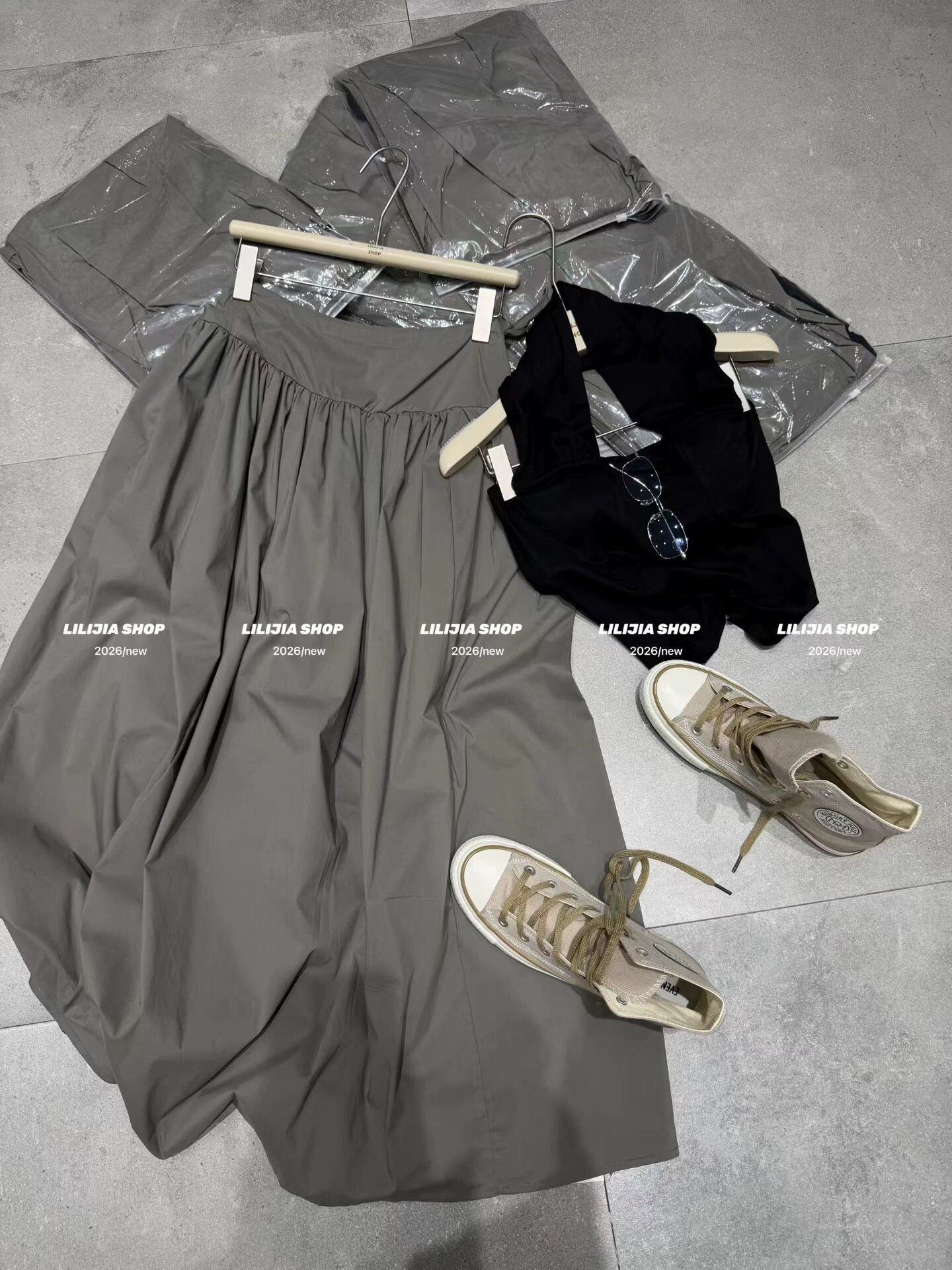 正品实拍2026新款搭配一整套茶系御姐风甜辣上衣高腰半身裙两件套