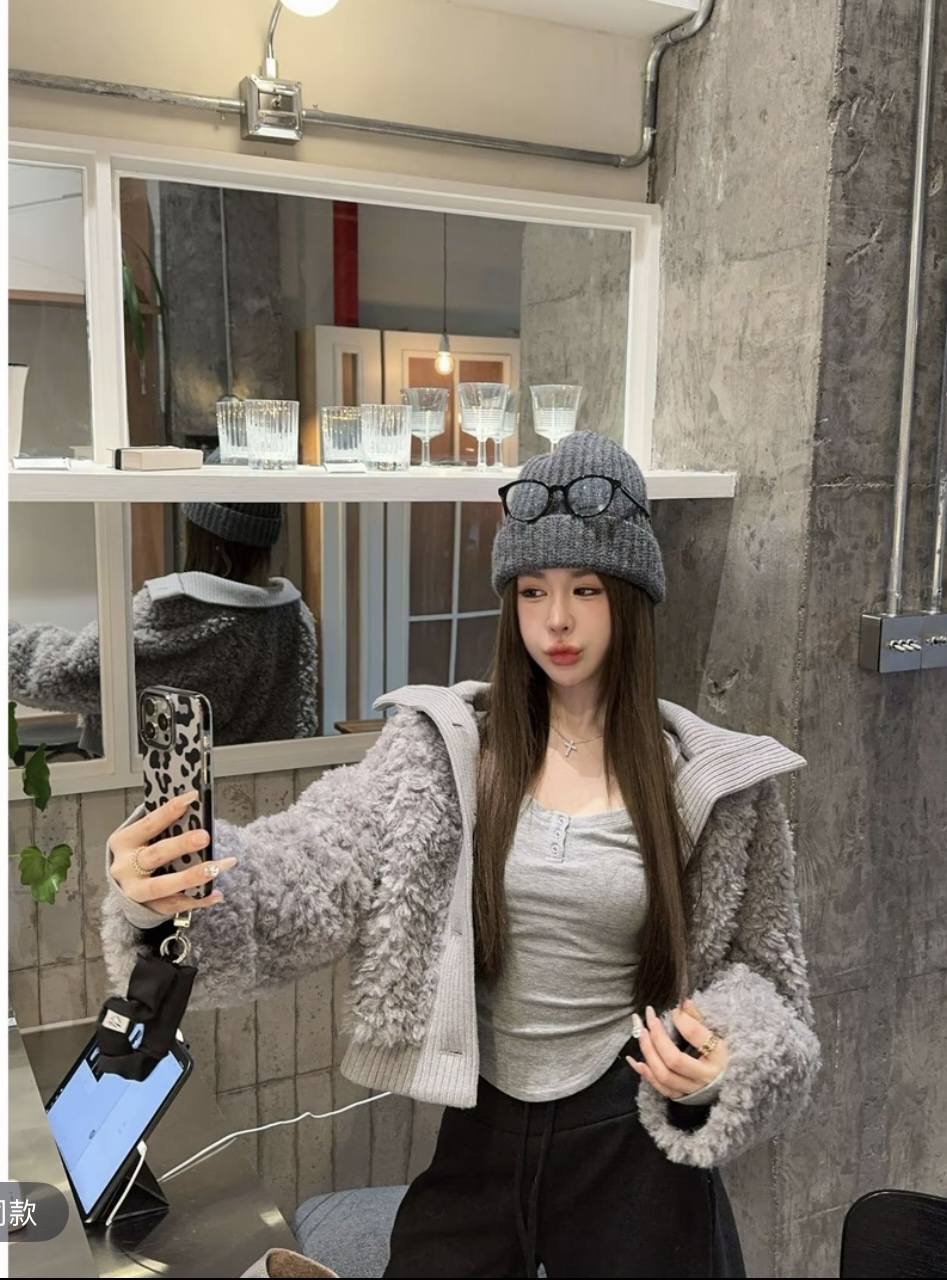 泡菜订制灰色羔羔毛外套女2025冬季新款韩版宽松加厚保暖毛毛外套