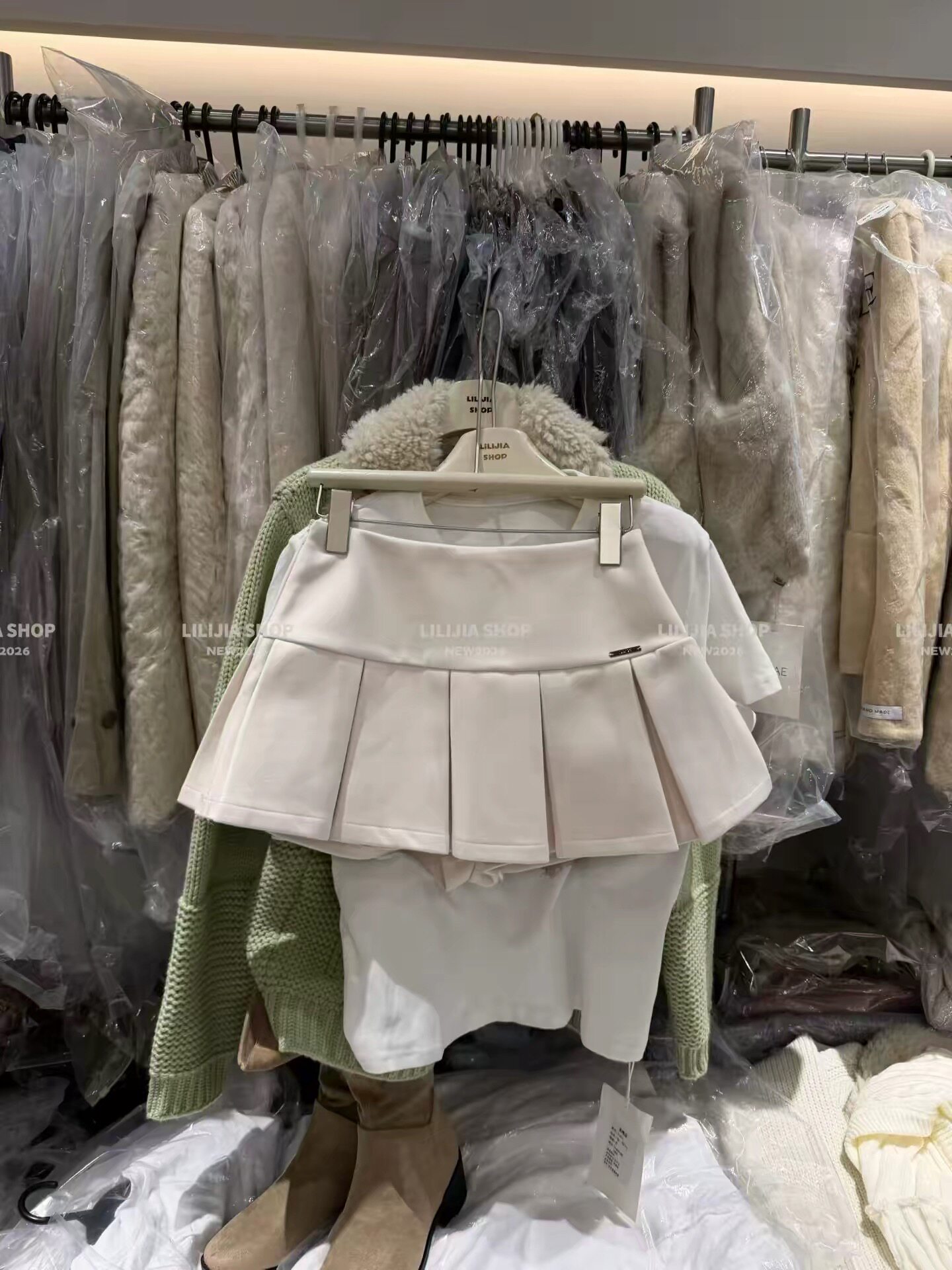 LiLijia正品秋冬少女辣妹风高腰百褶裙百搭毛呢a字短裙防走光裙裤