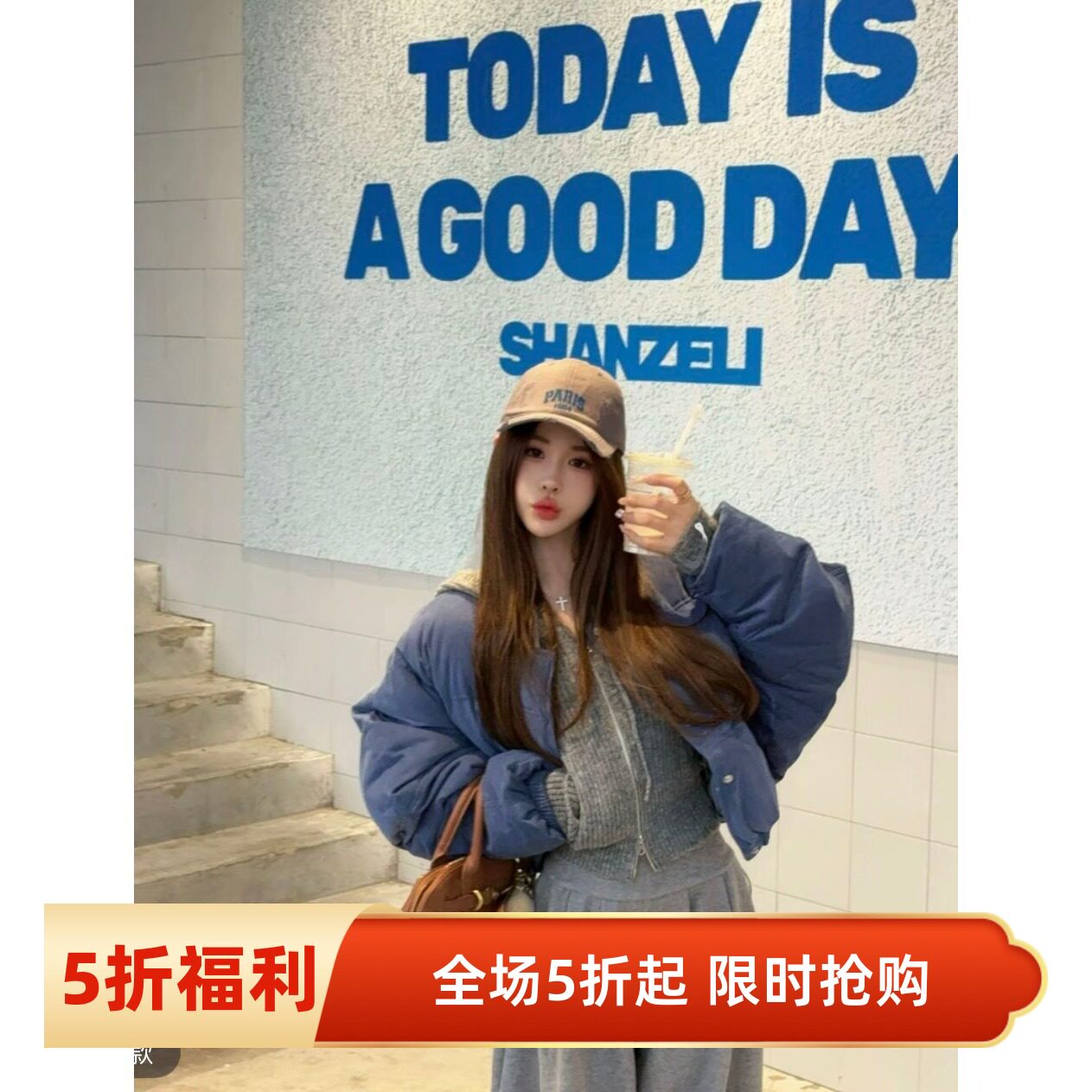 五折福利。 新款韩版宽松休闲连帽羽绒服外套女短款上衣潮