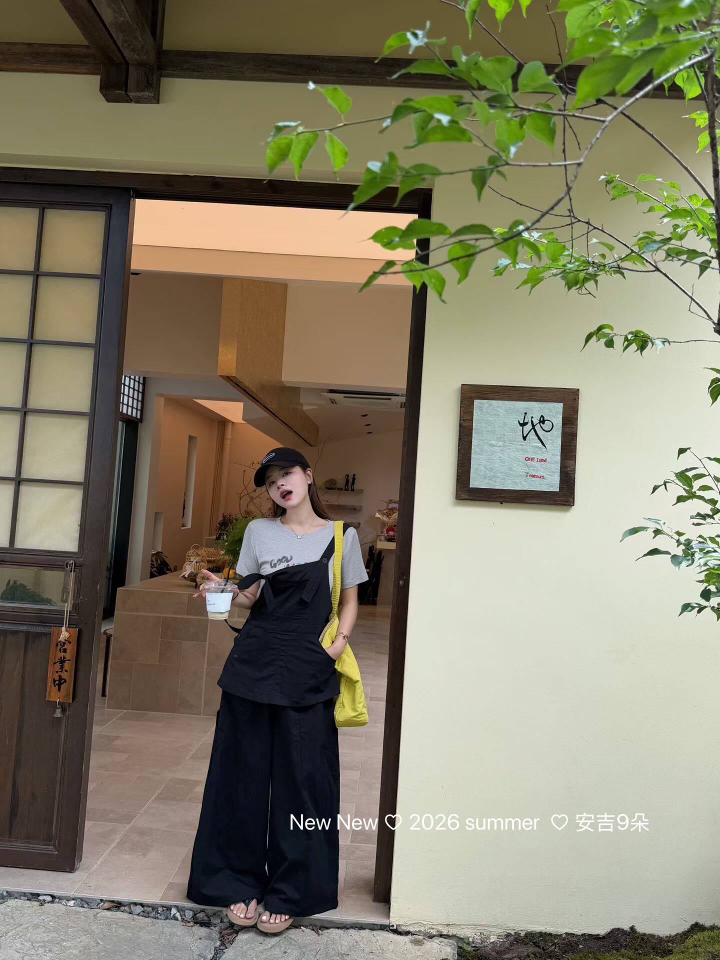 正品实拍2026夏季新款韩版时尚百搭休闲设计感屁帘工装背带连体裤