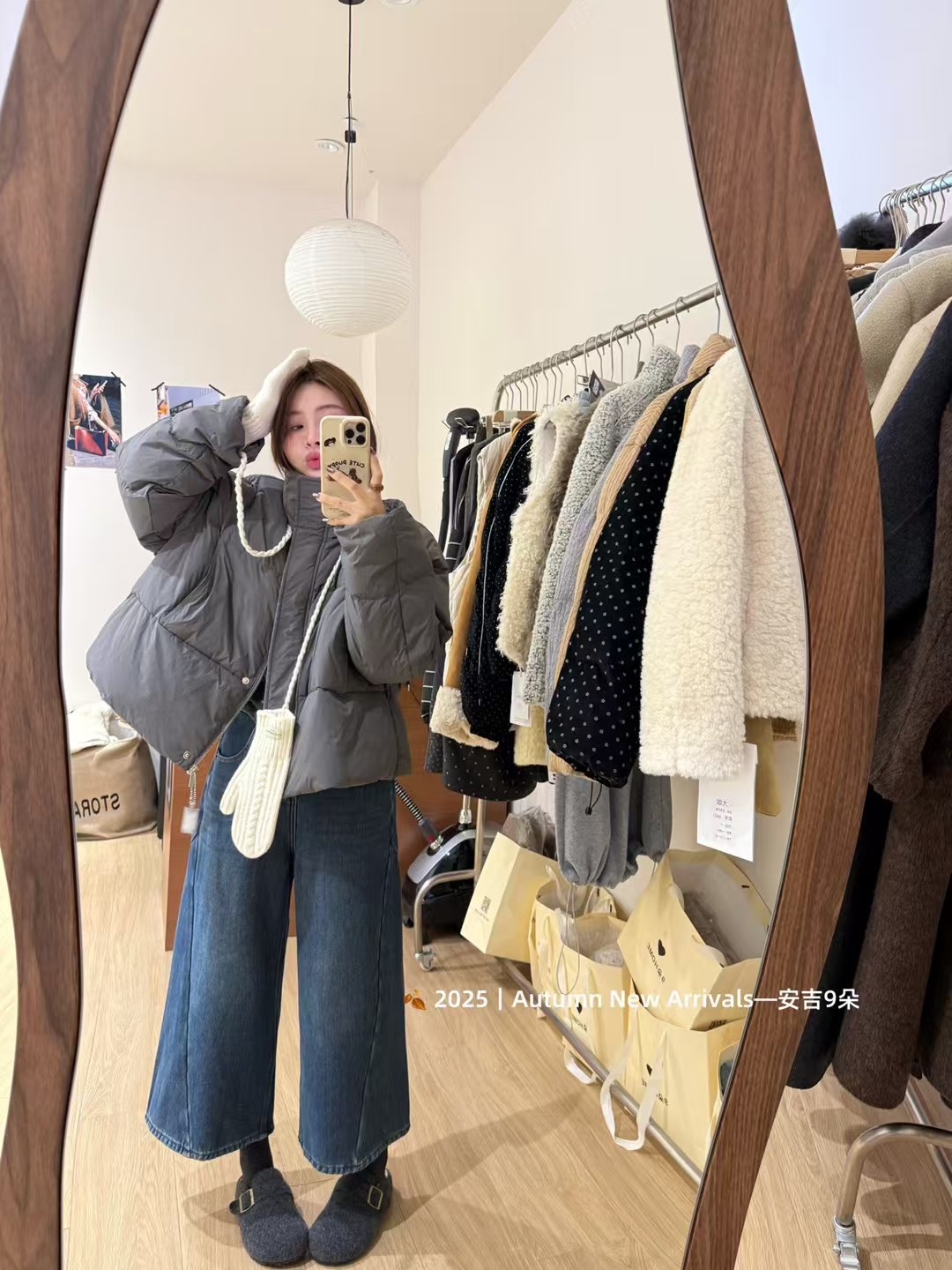 2025冬季新款韩版宽松休闲立领长袖羽绒服女面包服外套配手套外套