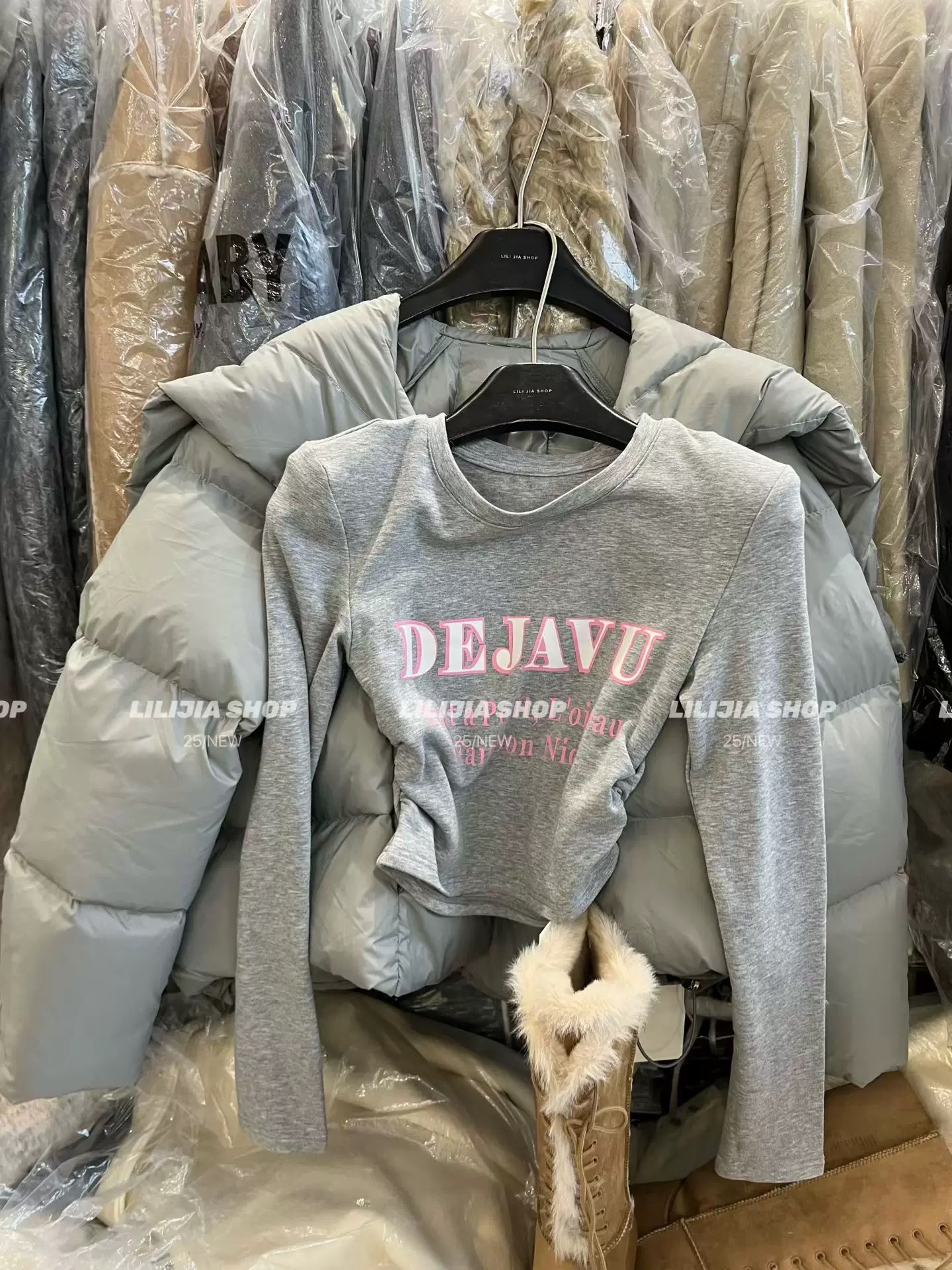 2025冬季新款韩版宽松休闲圆领字母印花长袖T恤女百搭显瘦上衣潮