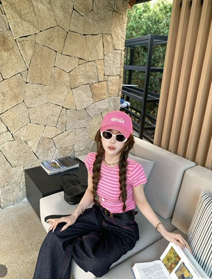 九月家【明媚少女】糖果彩条条纹T恤/粉色明线普洗牛仔裤时尚套装