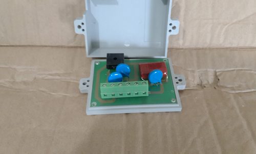 本产品支持7天无理由退换货,我公司专注于电力设备研发制造15年，专业生产高低压真空接触器，因为专一真空接触器，所以更专业，质量至上，诚信第一