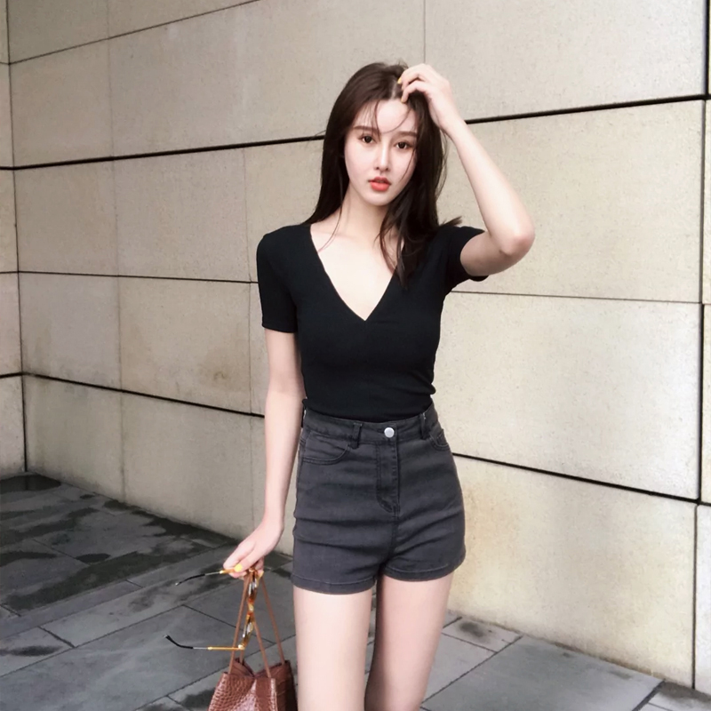 短袖韩版薄款性感V领棉女显丰满