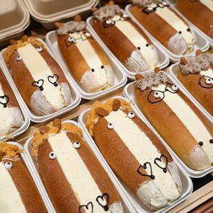 牛马面包专用包装盒白牛皮长正方形奶油打包盒烘焙蛋糕甜品盒子