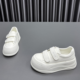 真皮小白鞋女2026春季新款圆头厚底魔术贴透气牛皮休闲运动板鞋潮