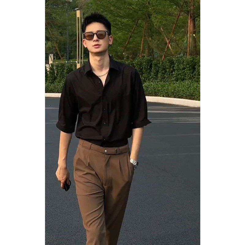 高级感痞帅冰丝衬衫男短袖夏季薄款商务垂感衬衣潮牌修身七分袖