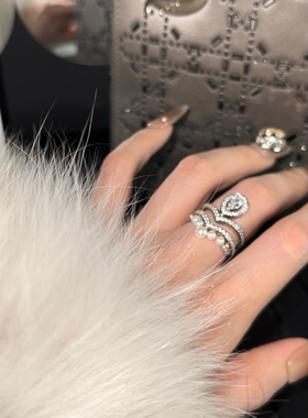 公主殿下 925银新款小众皇冠水滴晨露珠V形戒指环