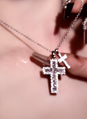 2023新款春夏十字架项链