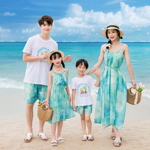 海边度假亲子装一家三口法式母女款绝美超仙气沙滩连衣裙母子套装
