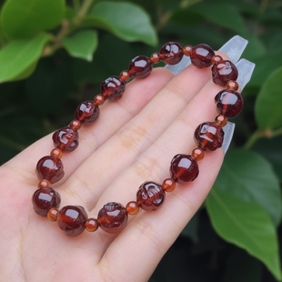天然水晶手链天然石榴石大颗粒酒红色手串转运