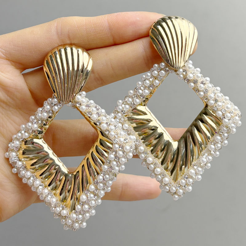 新款精致女耳饰高级感晚宴名媛气质时尚耳坠欧美夸张几何菱形耳环