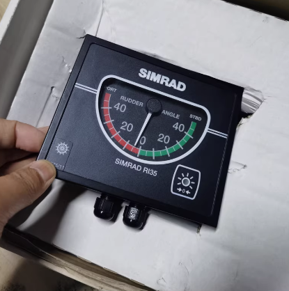 SIMRAD RI35MK2舵角指示器 22085146