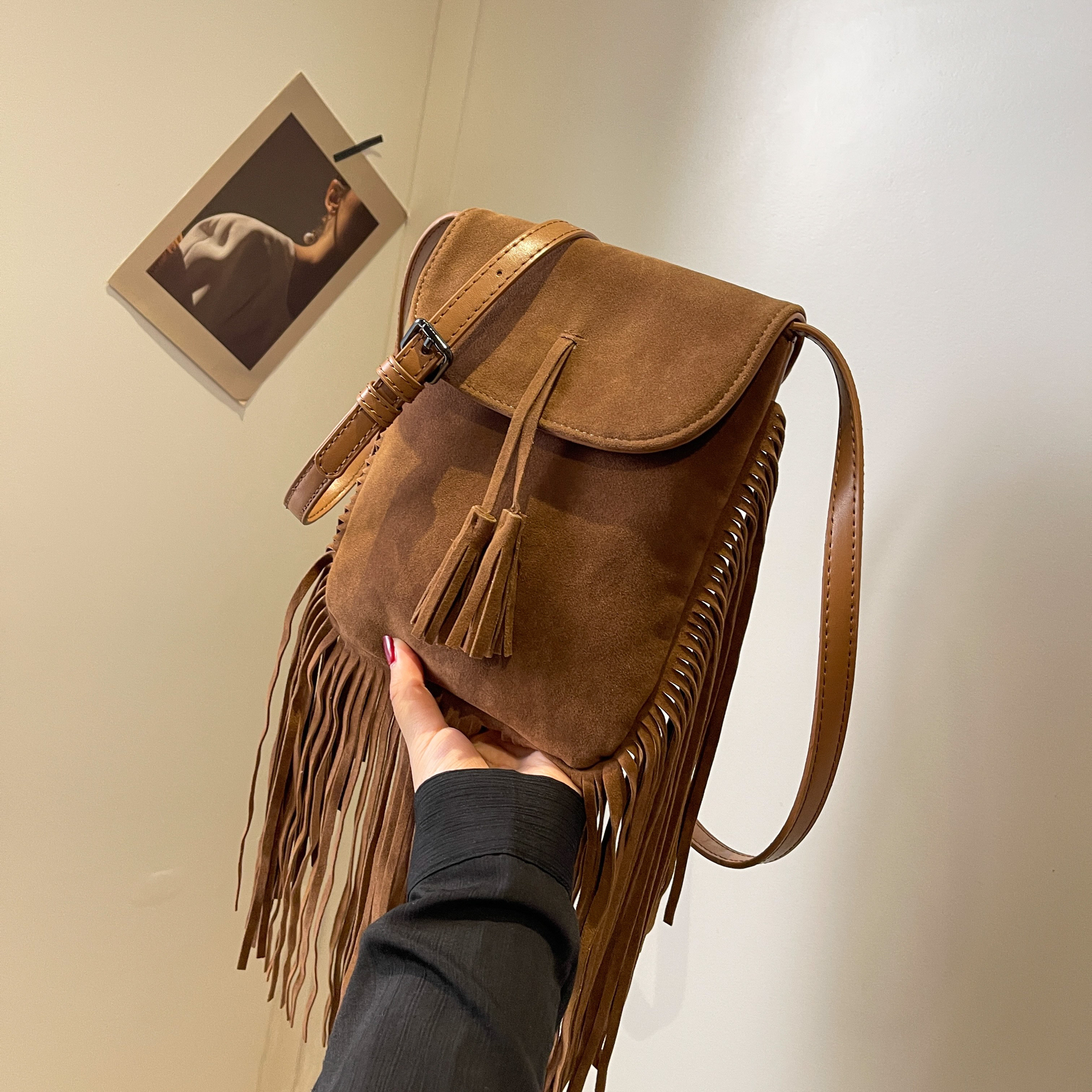 小包包女复古麂皮绒波西米亚流苏小方包新款单肩斜挎包小众迷你包