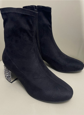 宽楦正品真皮德国女鞋2025秋冬新款梅花跟舒适中筒圆头短靴91.685