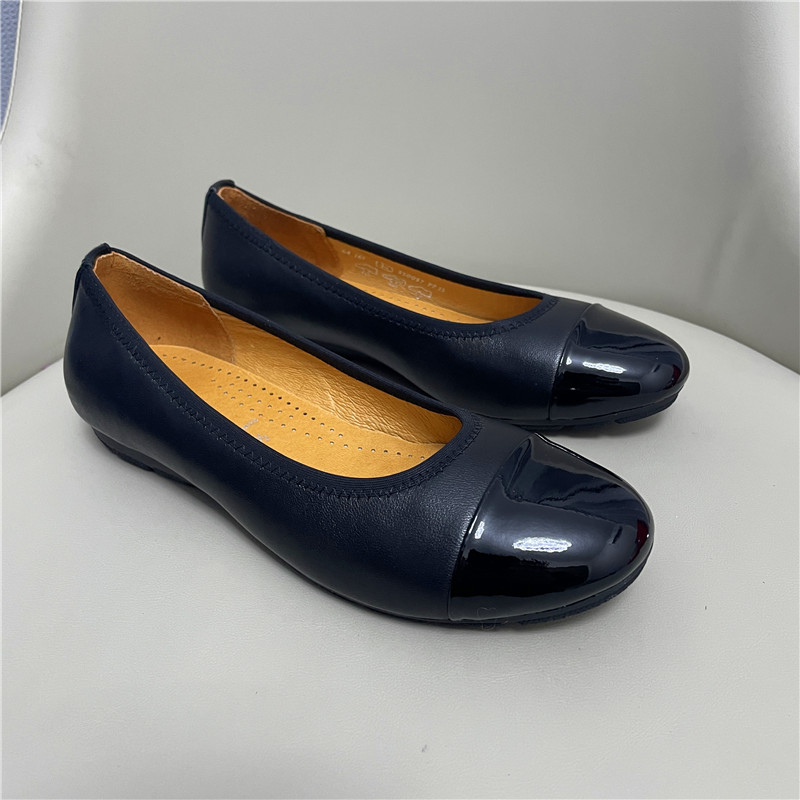 宽楦正品真皮德国女鞋2024春季新款气垫软底圆头平底单鞋子64.161