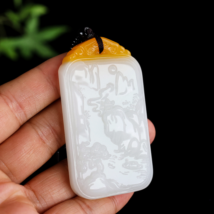 天然和田玉糖料山水平安牌吊坠新疆玉器且末糖玉男款项链挂件玉佩