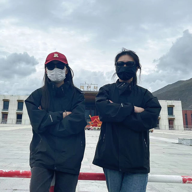 女三合一可拆卸男女冲锋衣