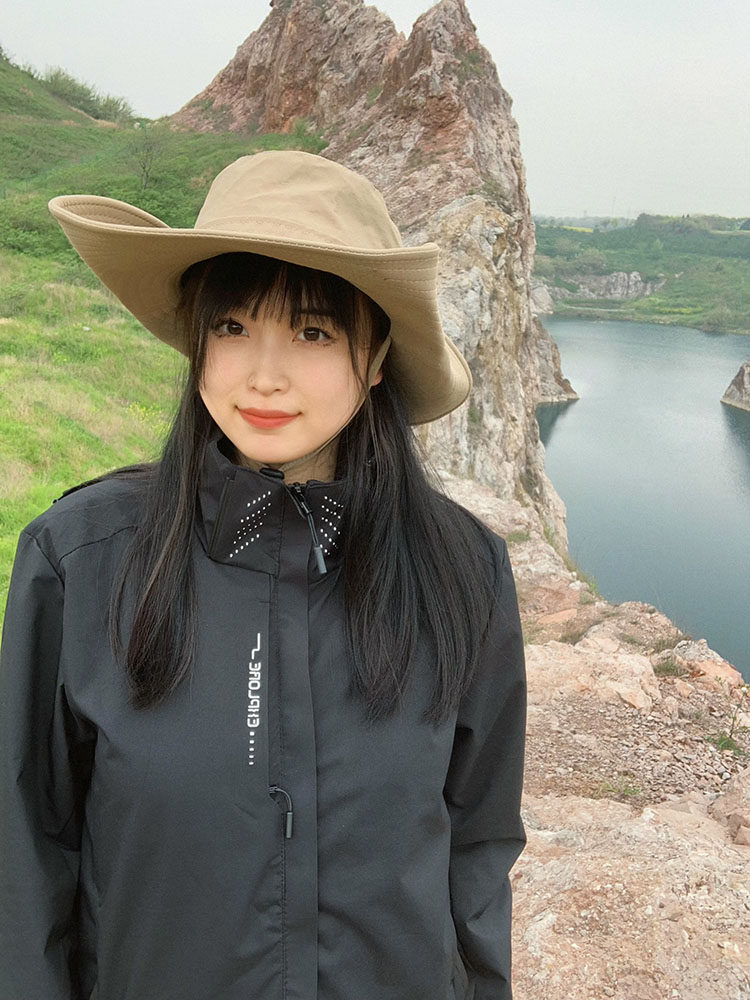 三合一登山服男女户外冲锋衣