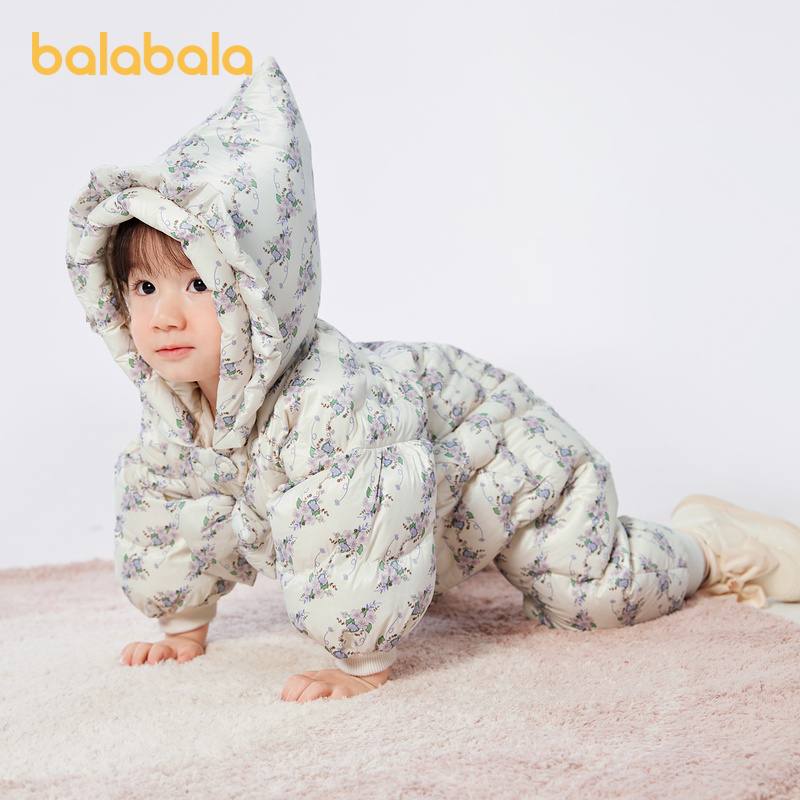 巴拉巴拉连体衣婴儿秋冬装外出加绒抱衣哈衣爬服2024新款保暖萌趣