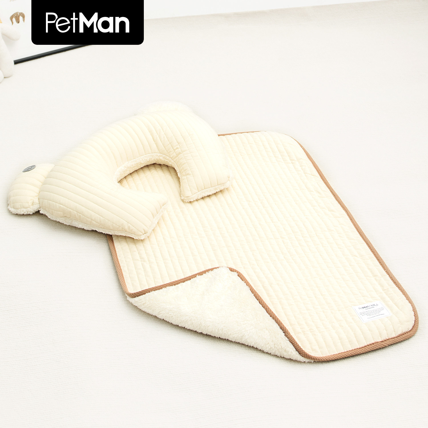 PetMan自用童趣舒适的元气熊熊睡眠慵懒空调垫可水洗便捷被+U型枕